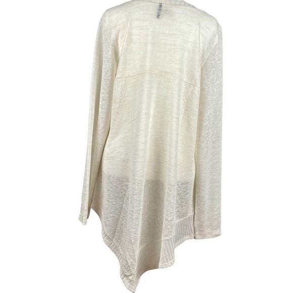 Akemi + Kin Anthropologie Asymmetrical Lightweight Tunic Sweater Medium - Picture 2 of 10